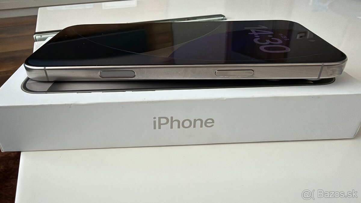 iPhone 16pro max 256 GB natural titanium - 6