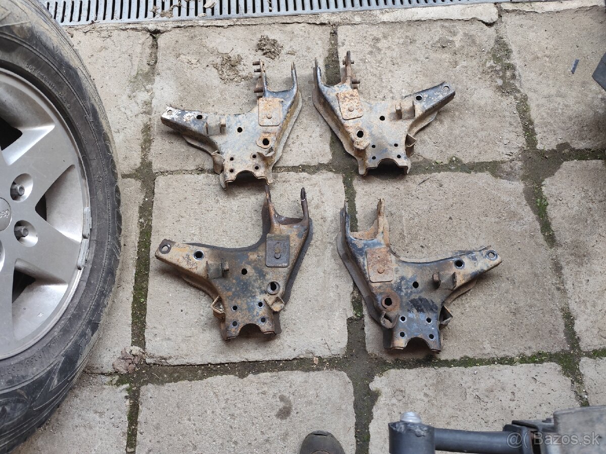 Náhradné diely Nissan Terrano 2,7 - 6