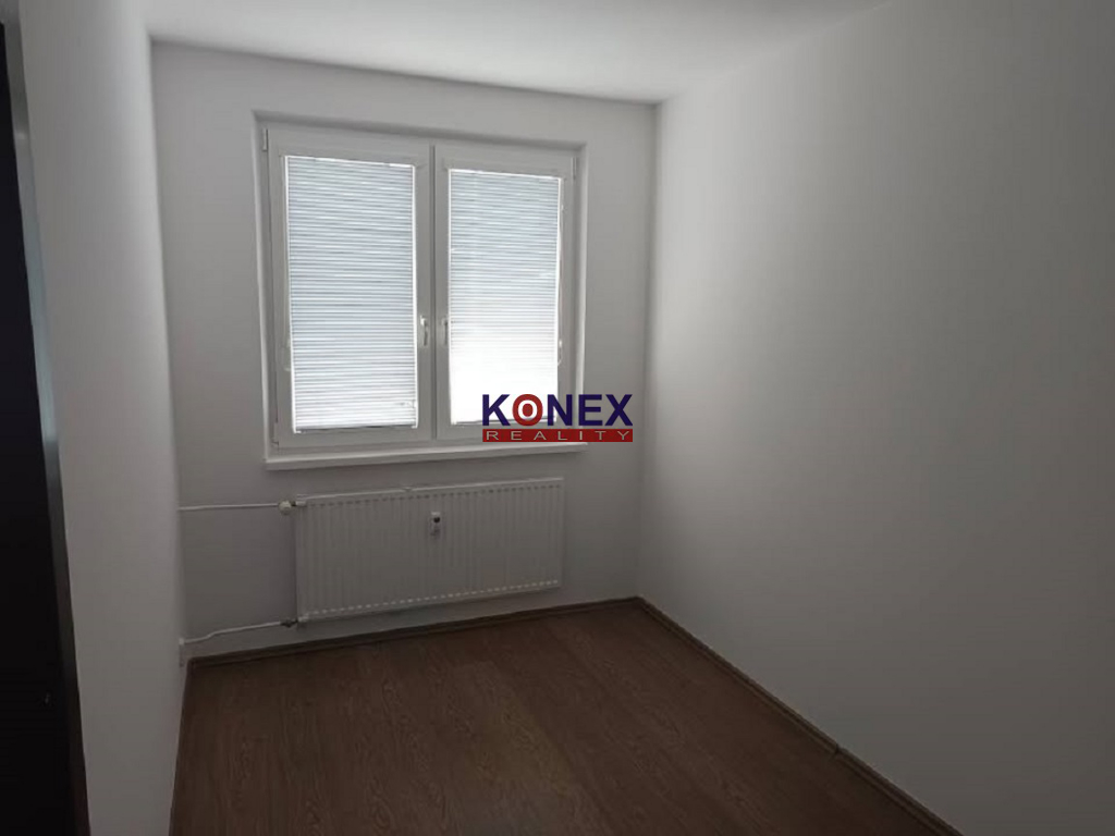 Zrekonštruovaný 4-izbový byt s loggiou – ul. Ďumbierska, Pre - 6