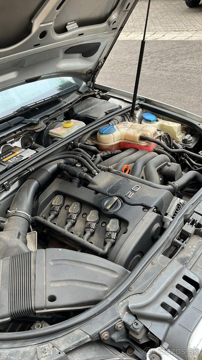 Audi A4 AVANT 2.0 bezin============================ model 2 - 6