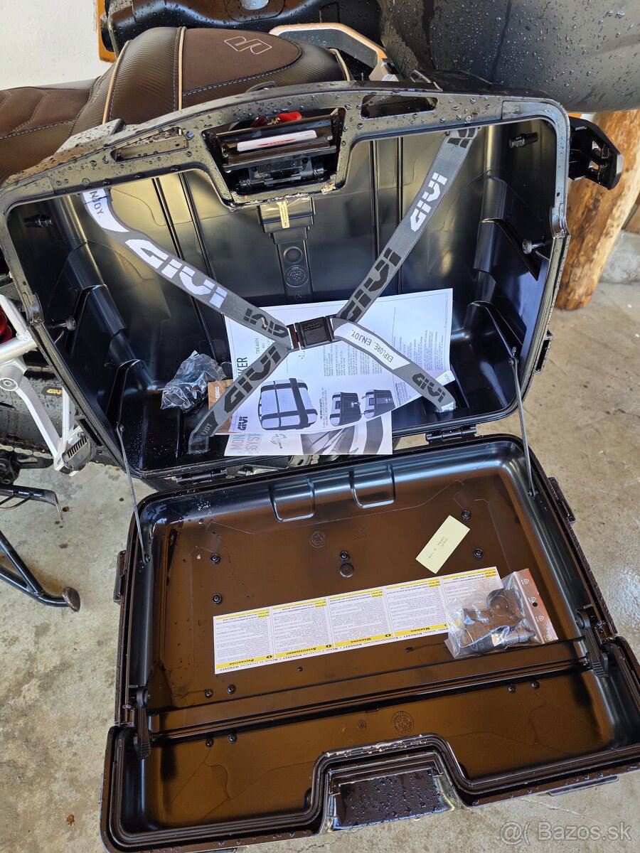 Predam suzuki vstrom 1000 - 6