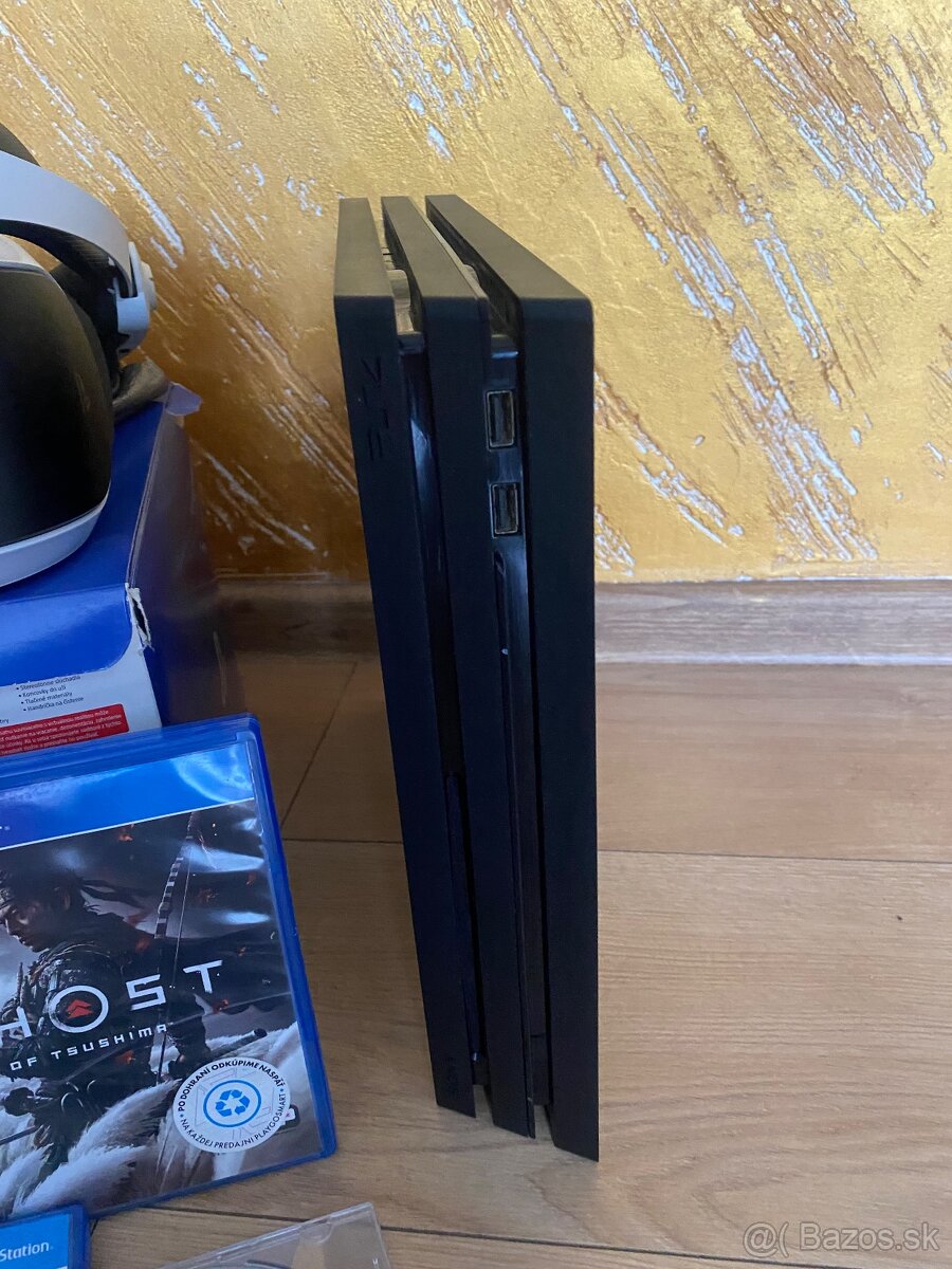 Ps4 pro + Vr okuliare 8 hry - 6
