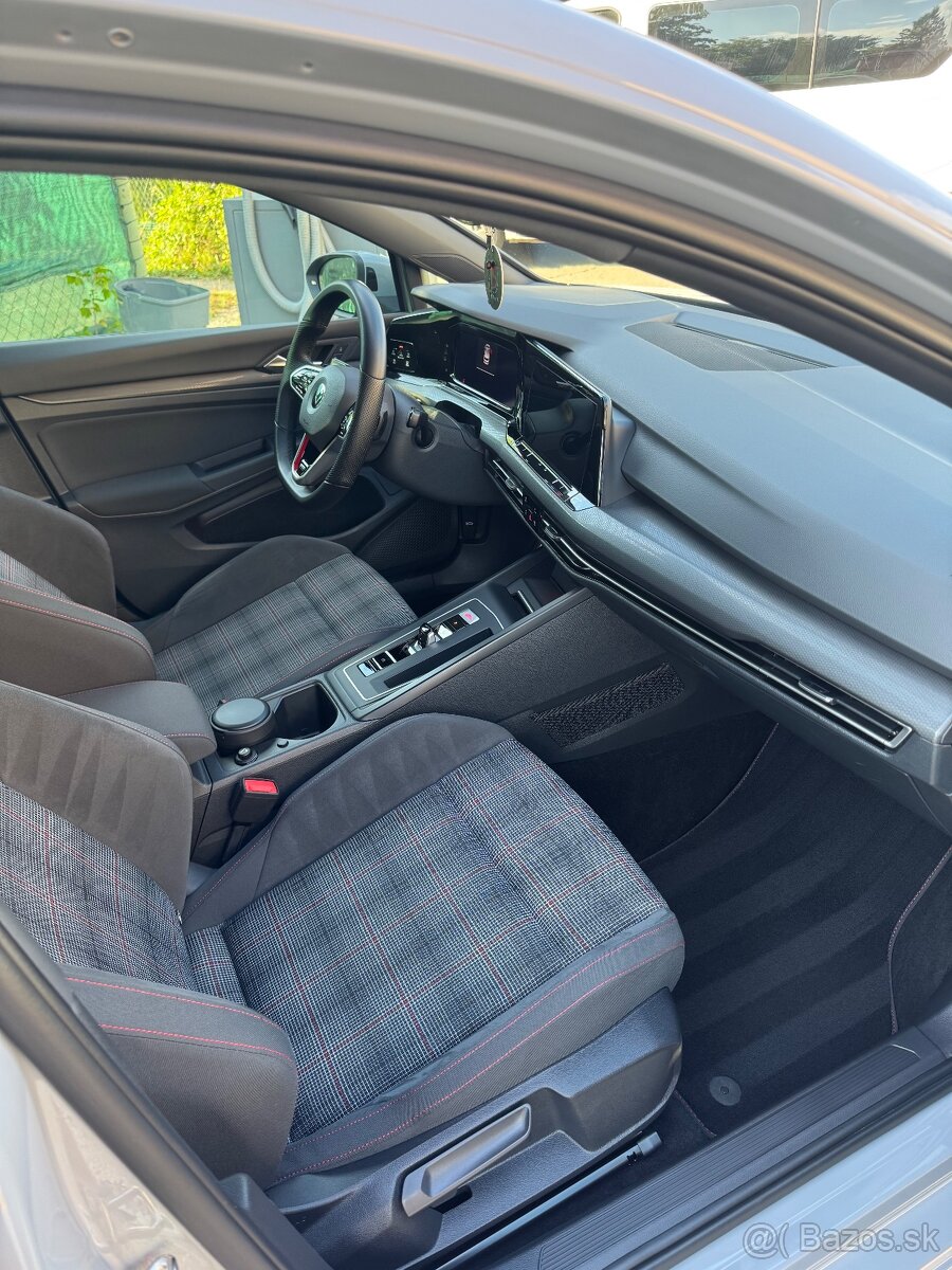 Volkswagen Golf 8 GTI - 6
