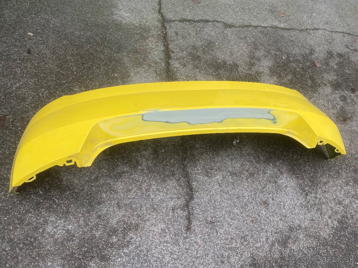 Škoda Fabia 3 zadny naraznik - 6