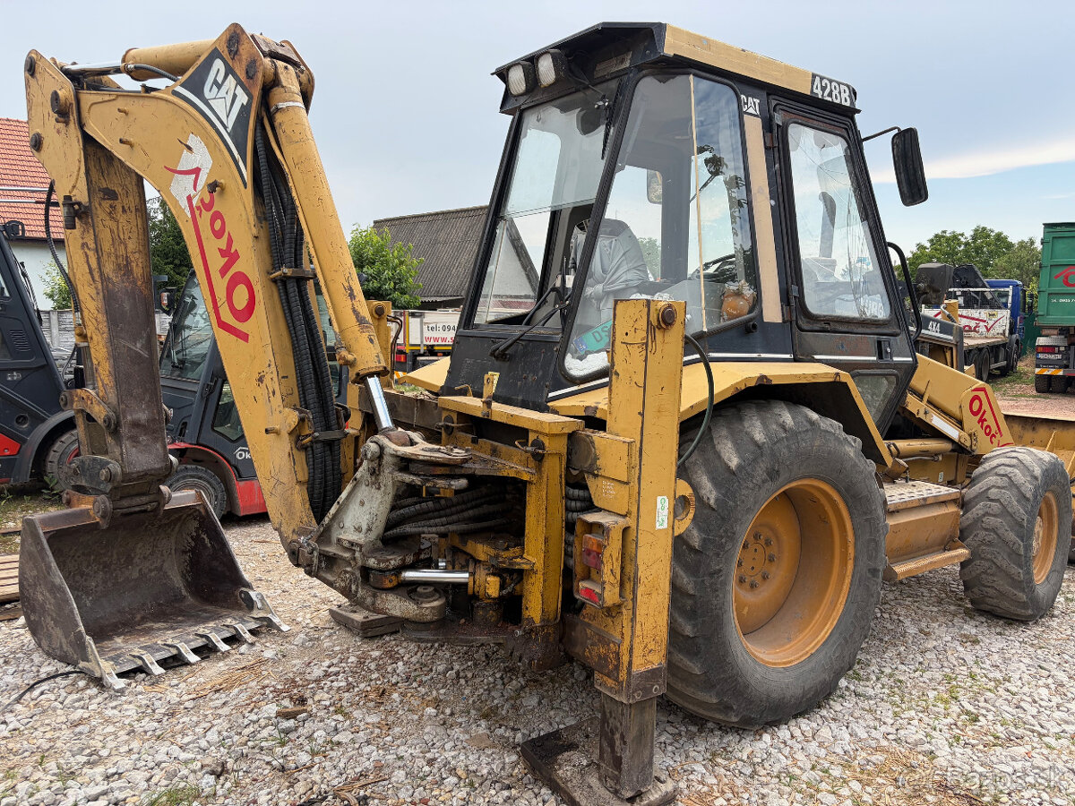 traktorbager , nakladač , CATERPILLAR , stavebné stroje 4x4 - 6