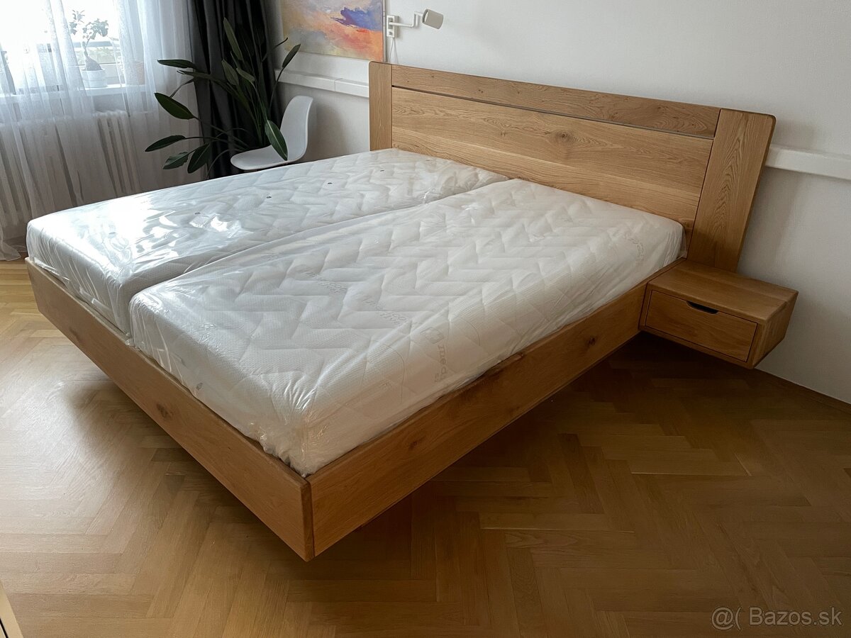 Dubová posteľ z masívu - úložný priestor, nočné stolíky - 6