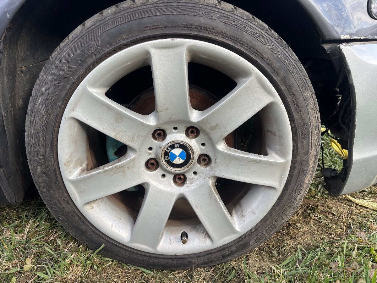 ROZPREDÁM BMW e46 318I - 6