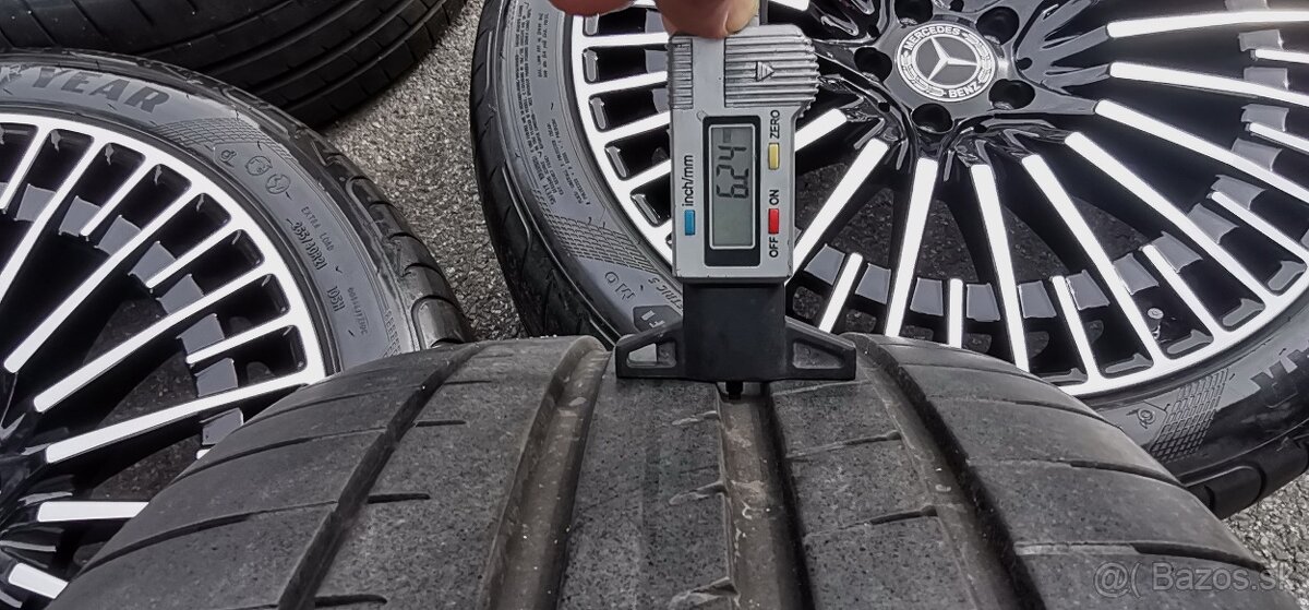 21"alu original Mercedes s letními pneu 255/45R21 Continen - 6