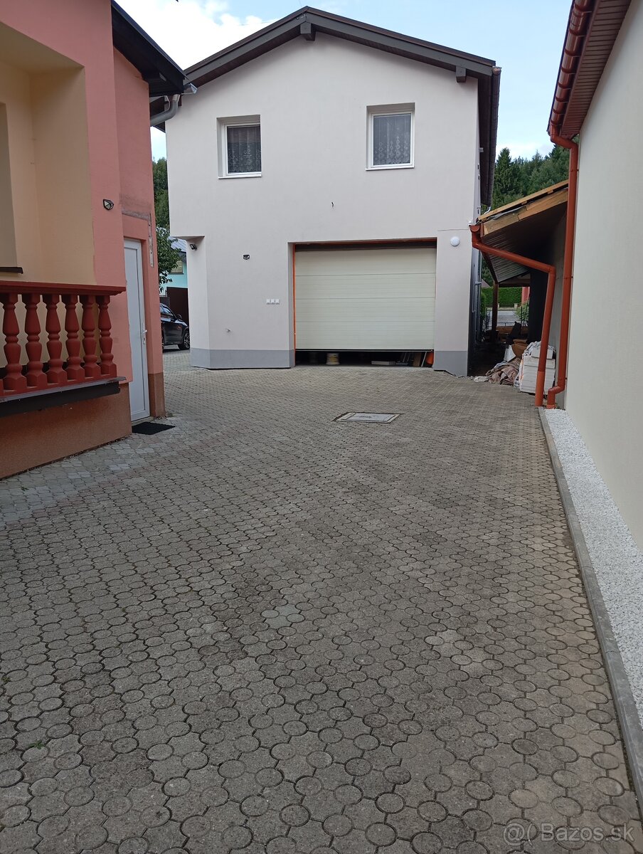 Predam dva objekty slúžiace na ubytovanie - 6