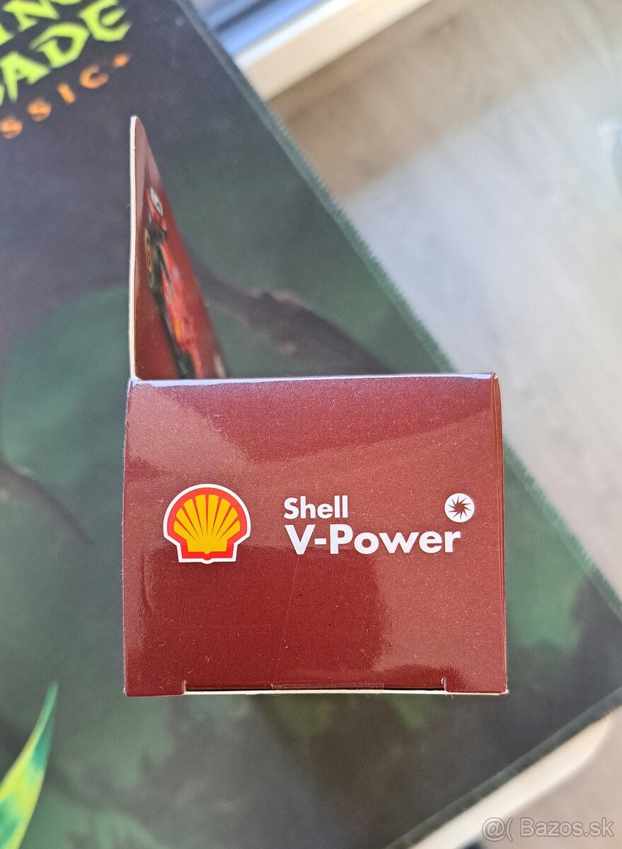 Originál nerozbalený model formule Ferrari SF-24 od Shell - 6