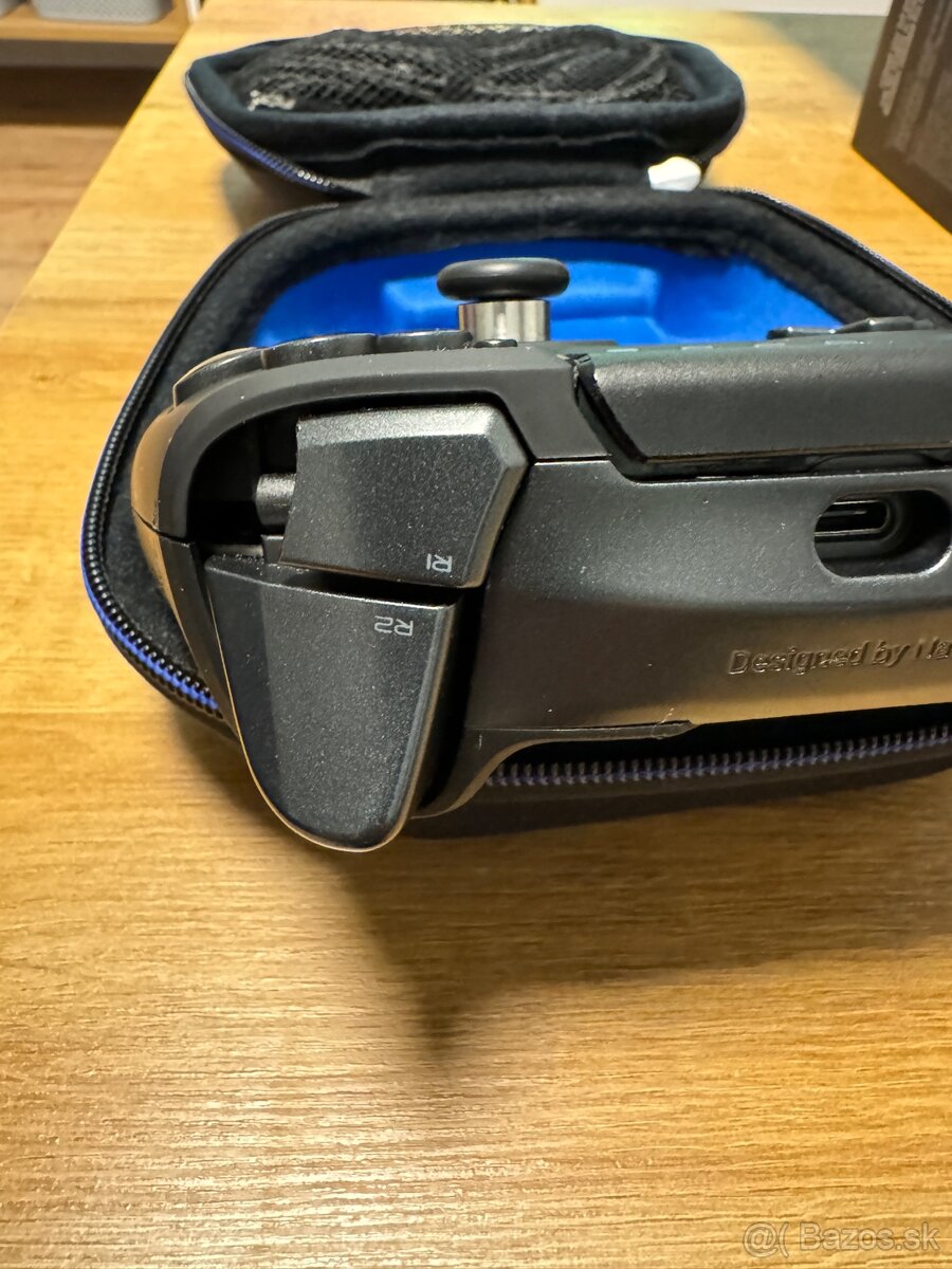 Nacon Revolution Unlimited - 6