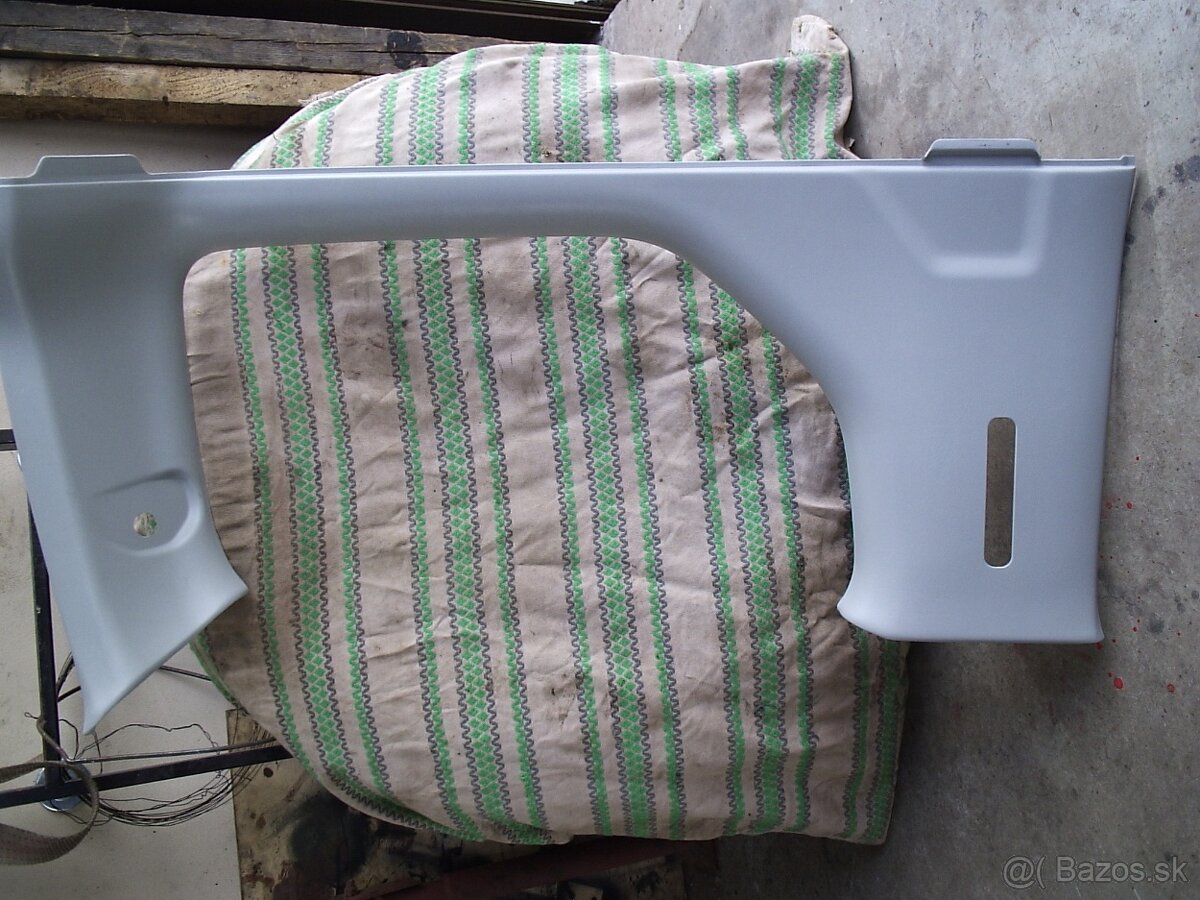 Suzuki Jimny plasty interiéru - 6