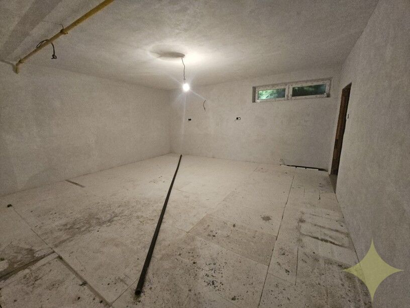 Predaj: Rodinný Dom 10 izbový, Prievidza, Pozemok 1492m2, - 6