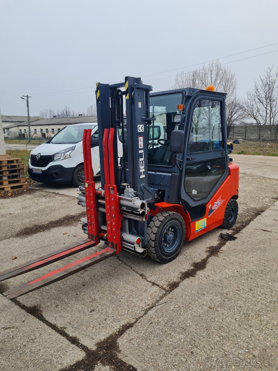 Vysokozdvižný vozík heli cpyd25 - 6