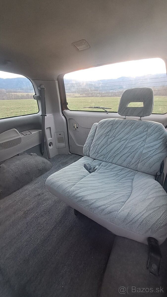 Mitsubishi L400 Space Gear - 6