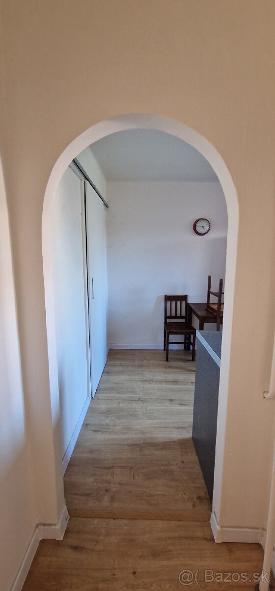 Na predaj 2izbový byt, Staré sídlisko - 6