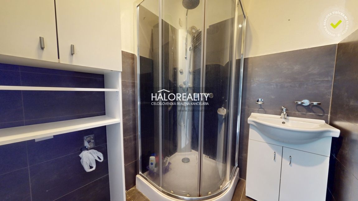 HALO reality - Predaj, štvorizbový byt Hnúšťa, Nábrežie Rima - 6