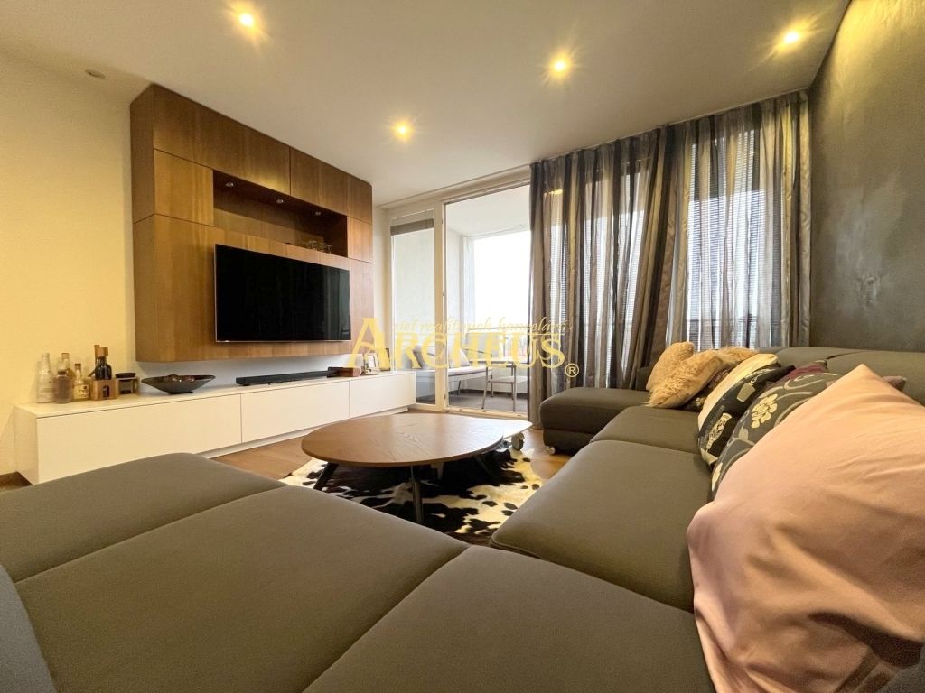 NÁJOM - 3 IZBOVÝ BYT S LOGGIOU, JIRÁSKOVA, BARDEJOV - 6