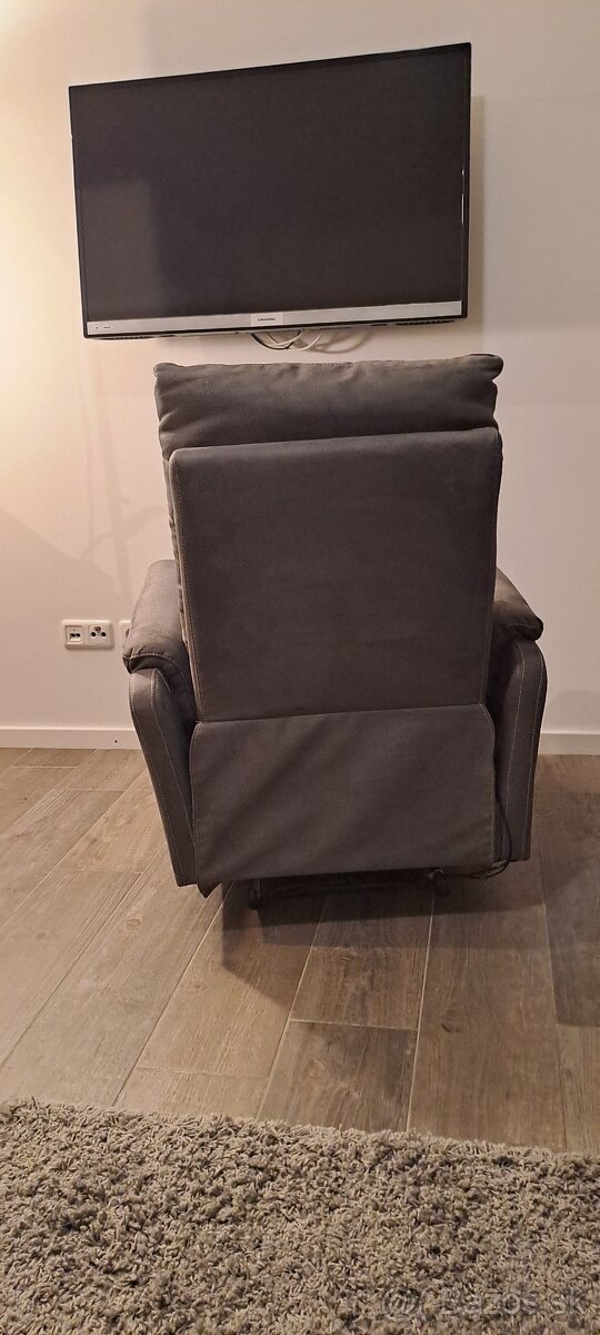 Elektricke polovateĺné kreslo - 6