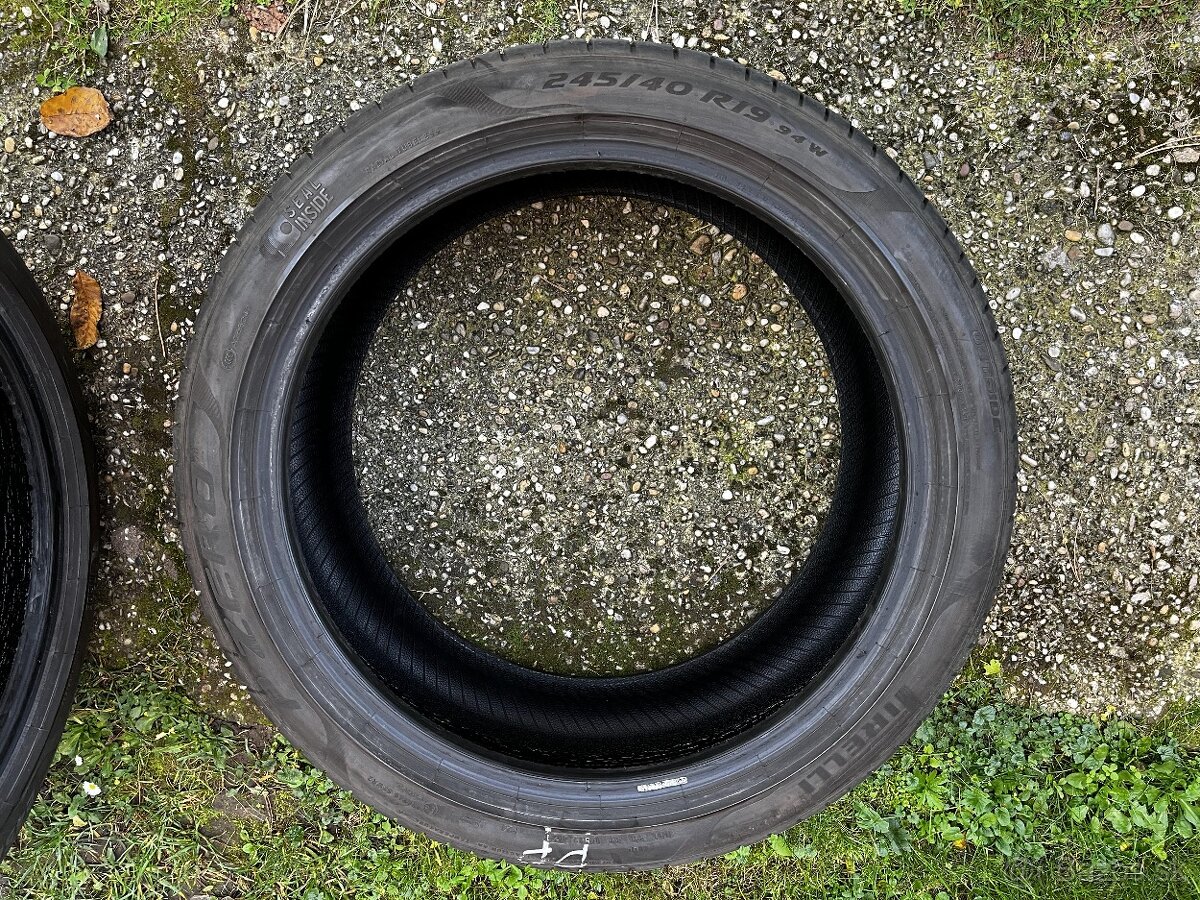 Pirelli Pzero 245/40/r19 - 6