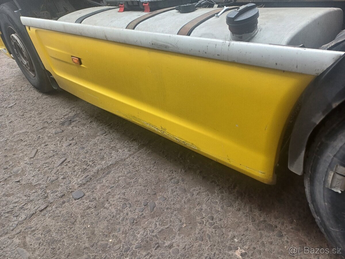 DAF XF 105 rok 2010 spojlery - 6