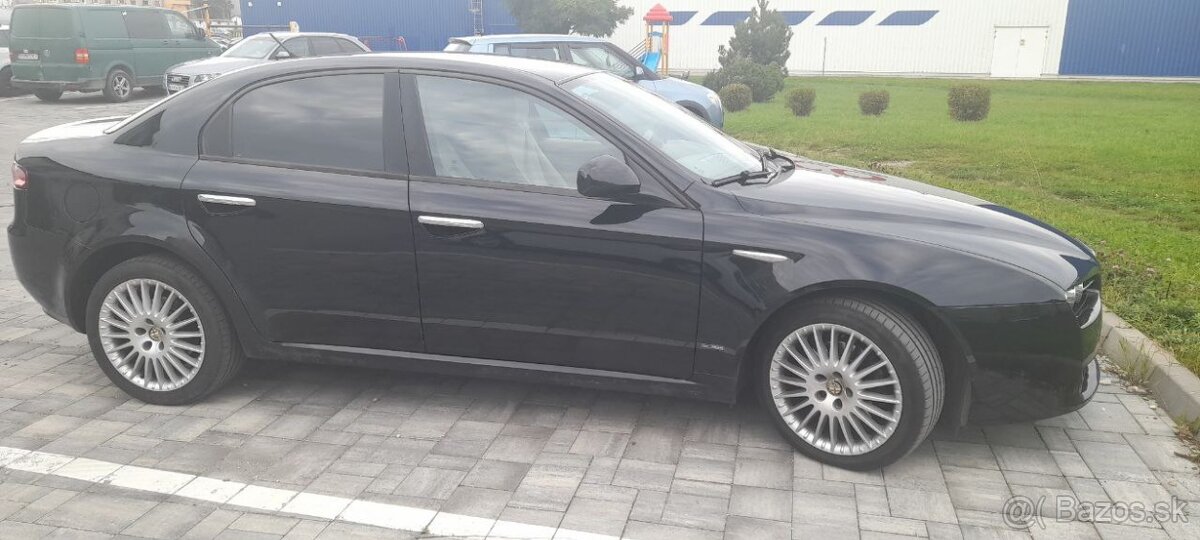 Alfa Romeo 159 1.9jtdM - 6