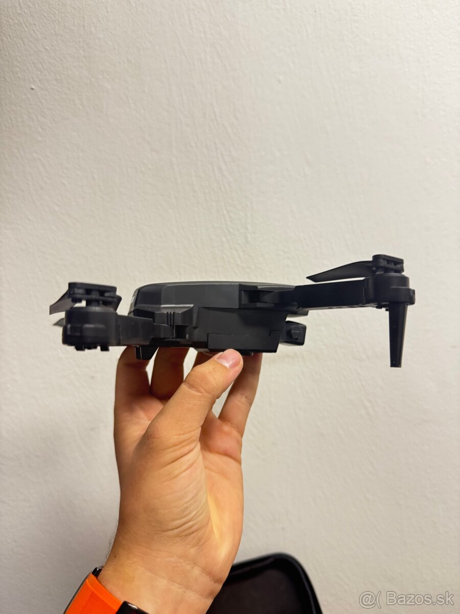 🚁 Mini dron s HD kamerou – vo veľmi dobrom stave - 6