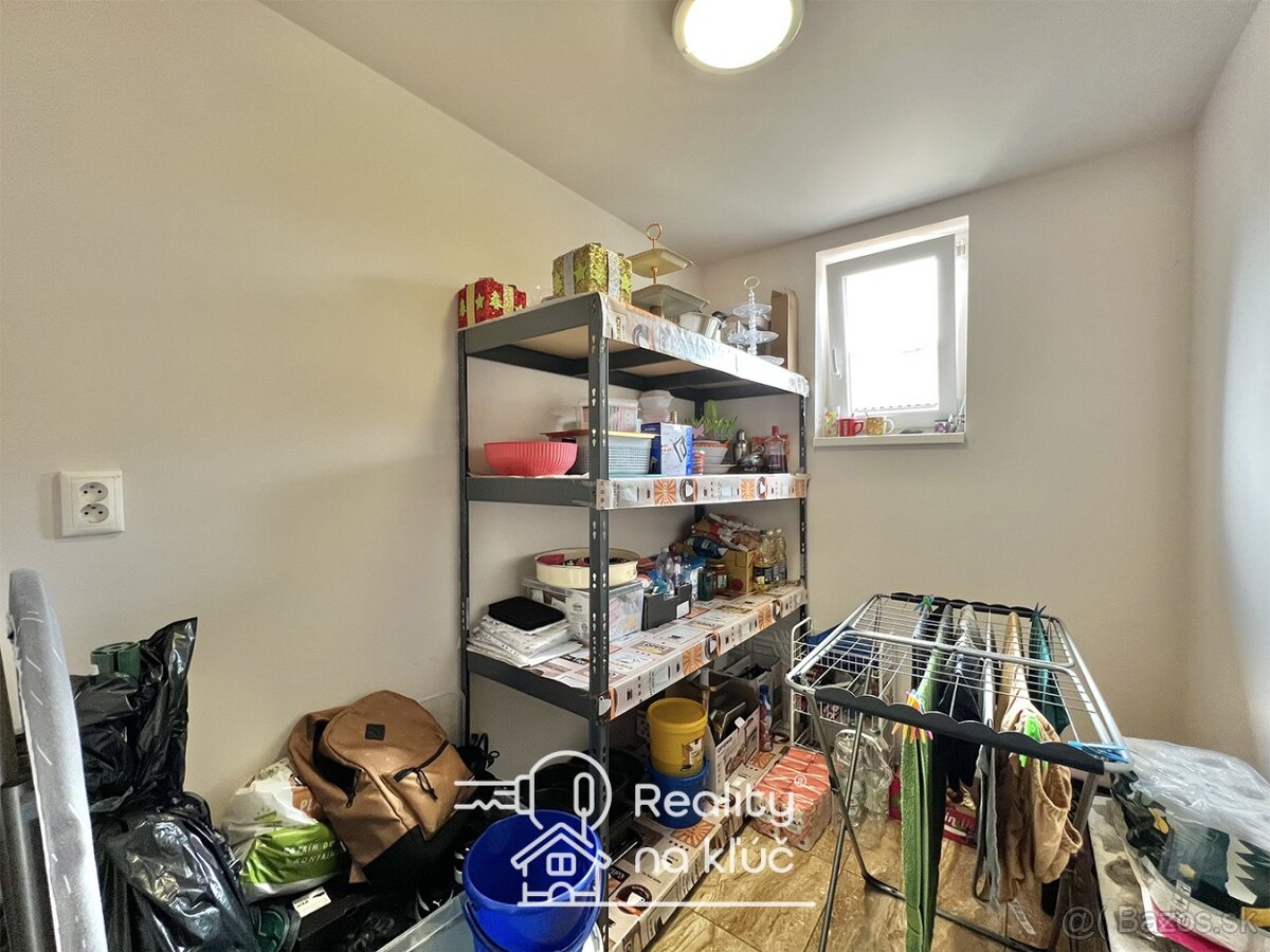 Na predaj dva rodinné domy nachádzajúce sa na jednom pozemku - 6