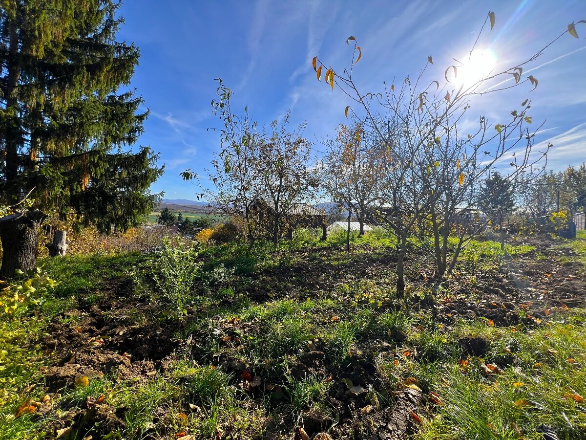 PREDAJ záhrada 407m² s CHATKOU Návojovce Partizánske - 6