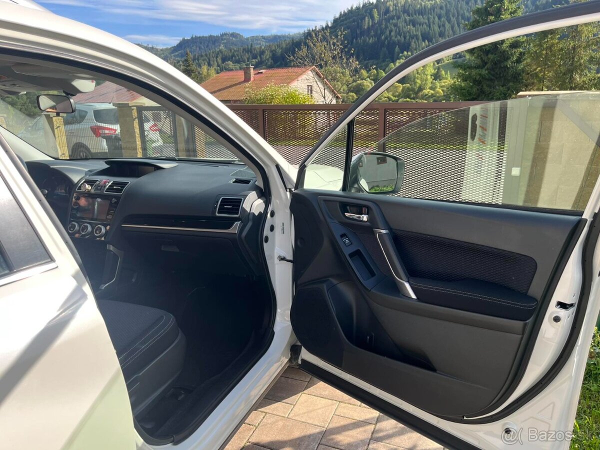 Subaru Forester 2018, 2.0, 6st Automat 4x4 - 6