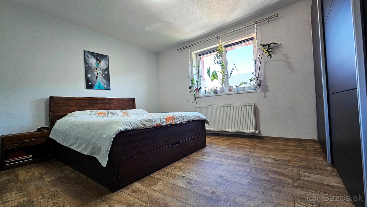 Veľa priestoru, žiadne starosti: zrekonštruovaný 6-izbov - 6