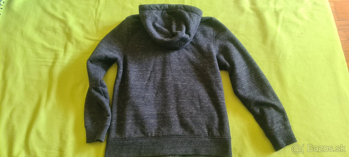 Zateplená mikina s barančekom veľ. 152 - 6