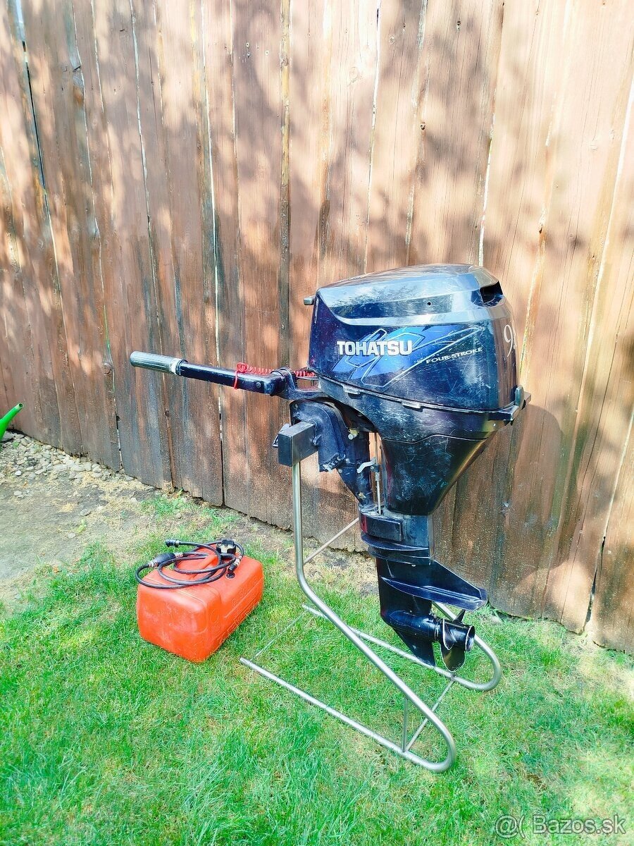 ZÁVESNÝ LODNÝ MOTOR TOHATSU 9.8HP - 6