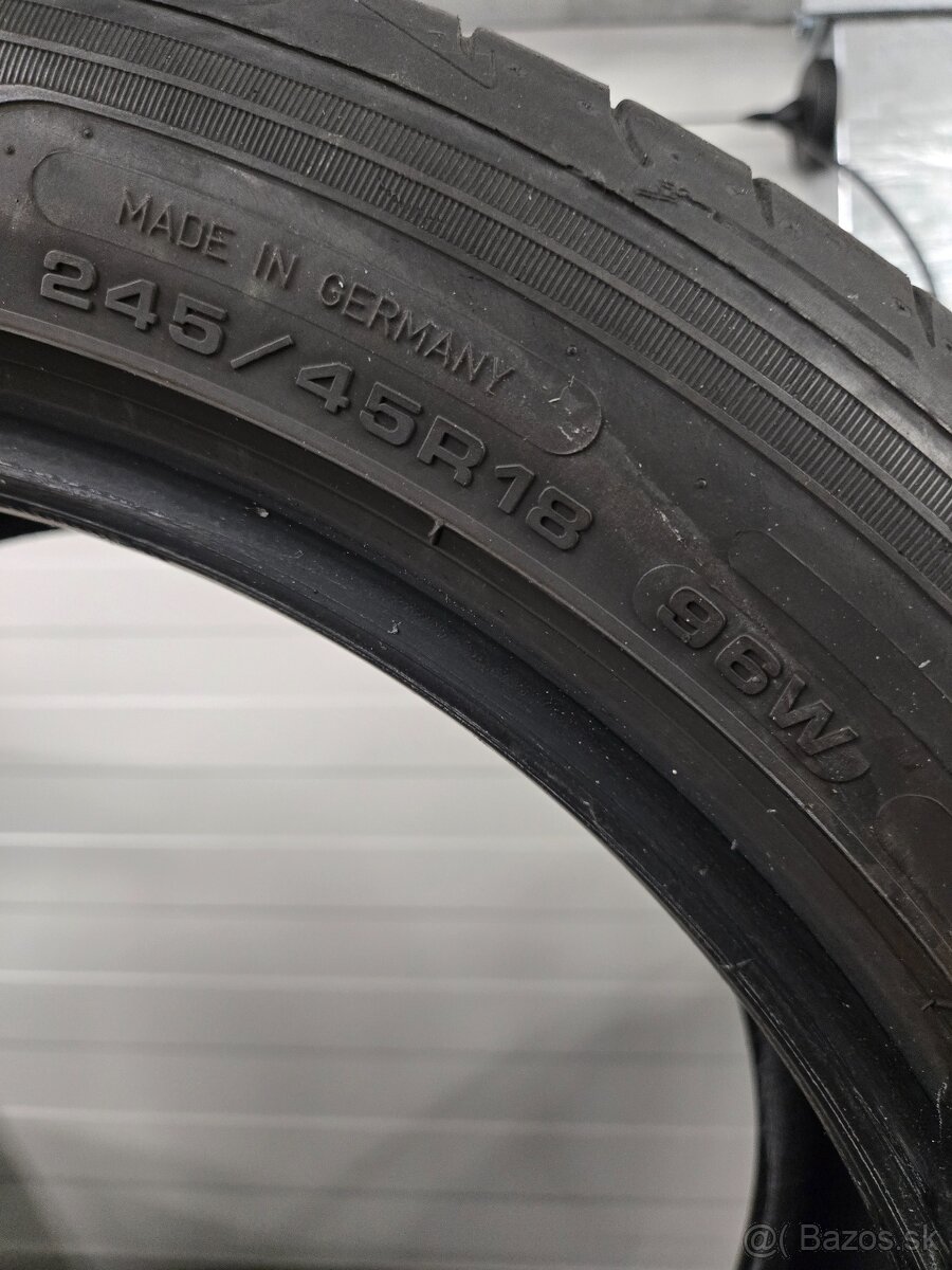 Good Year 245/45 R18 - 6