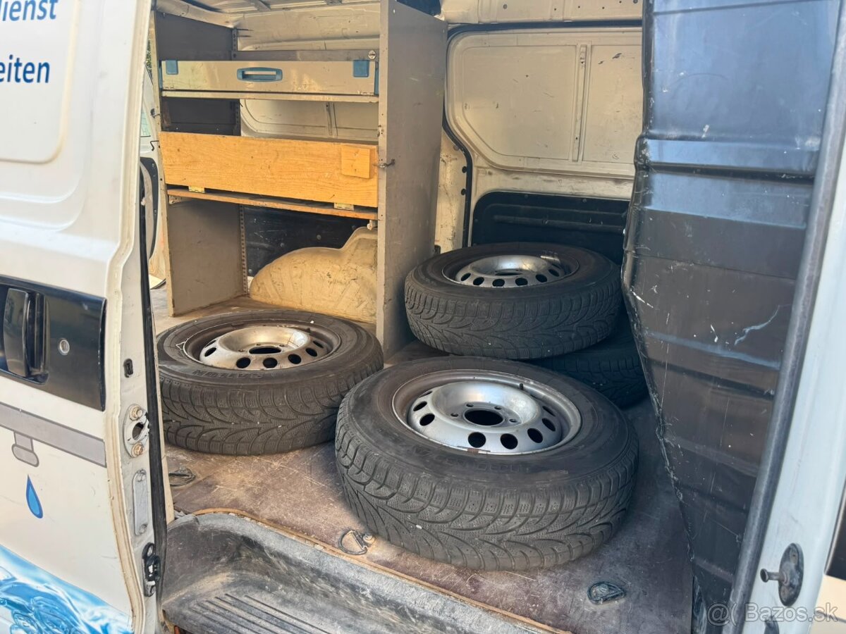 HYUNDAI H1 2,5TD ŤAŽNÉ - 6