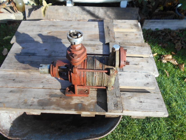 Trojstupňové čerpadlo s motorom na 380-400V - 6