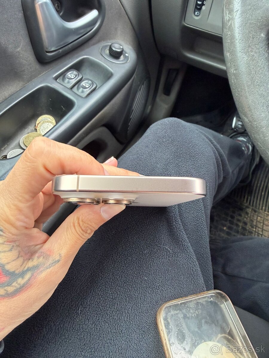 Apple iPhone 16 pro max 1TB e-sim - 6