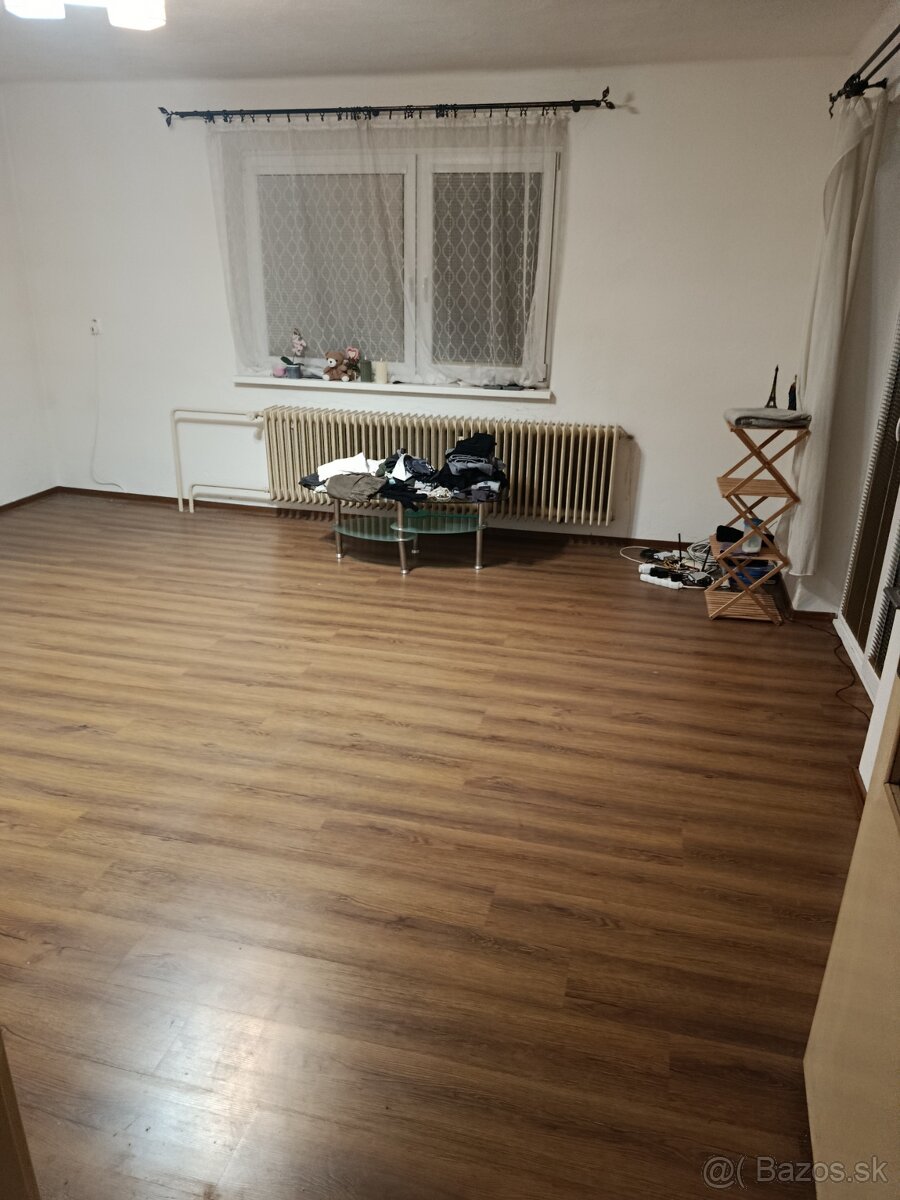 Predáme pekný slnečný Rodinný dom v časti Nadabula - 6