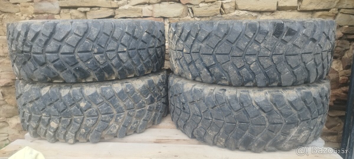 Predám 215/65 r16 5x114.3 - 6