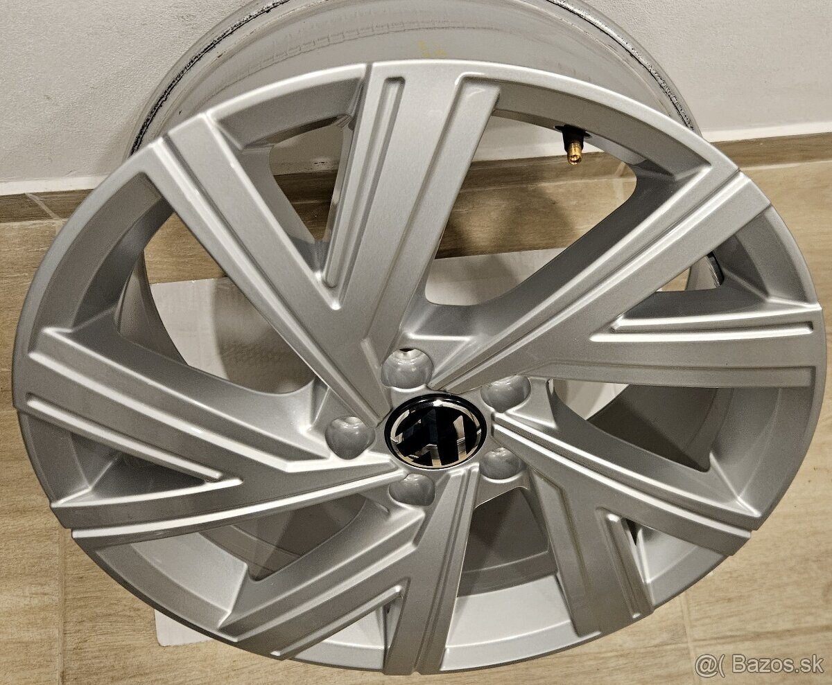Atraktívne, originálne disky VW - 5x112 r18 - 6