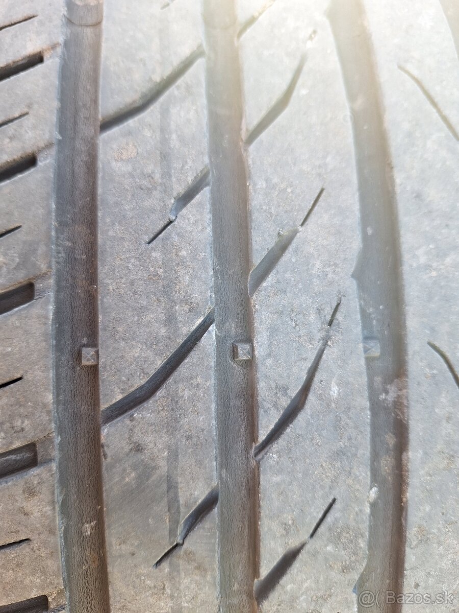 215/55/R17 Letné pneu - 6