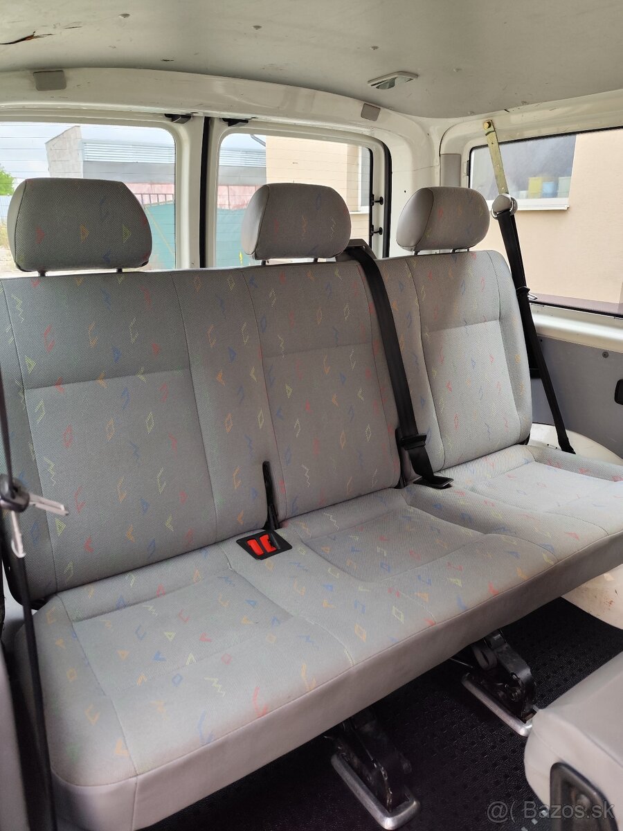 vw Transporter T5 1.9 TDi 9 miest - 6