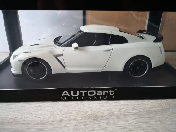 1:18 Autoart, mix 6 - 6
