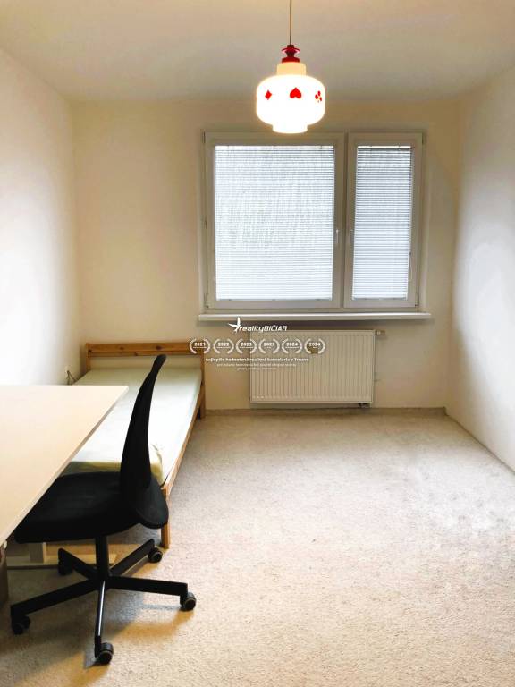 REZERVOVANÉ - Na predaj 4-izbový tehlový byt na Družbe - 6