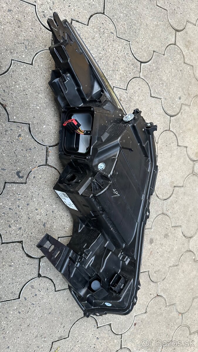 Predam prave predne LED Pure Vision na Renault Zoe hlavná la - 6