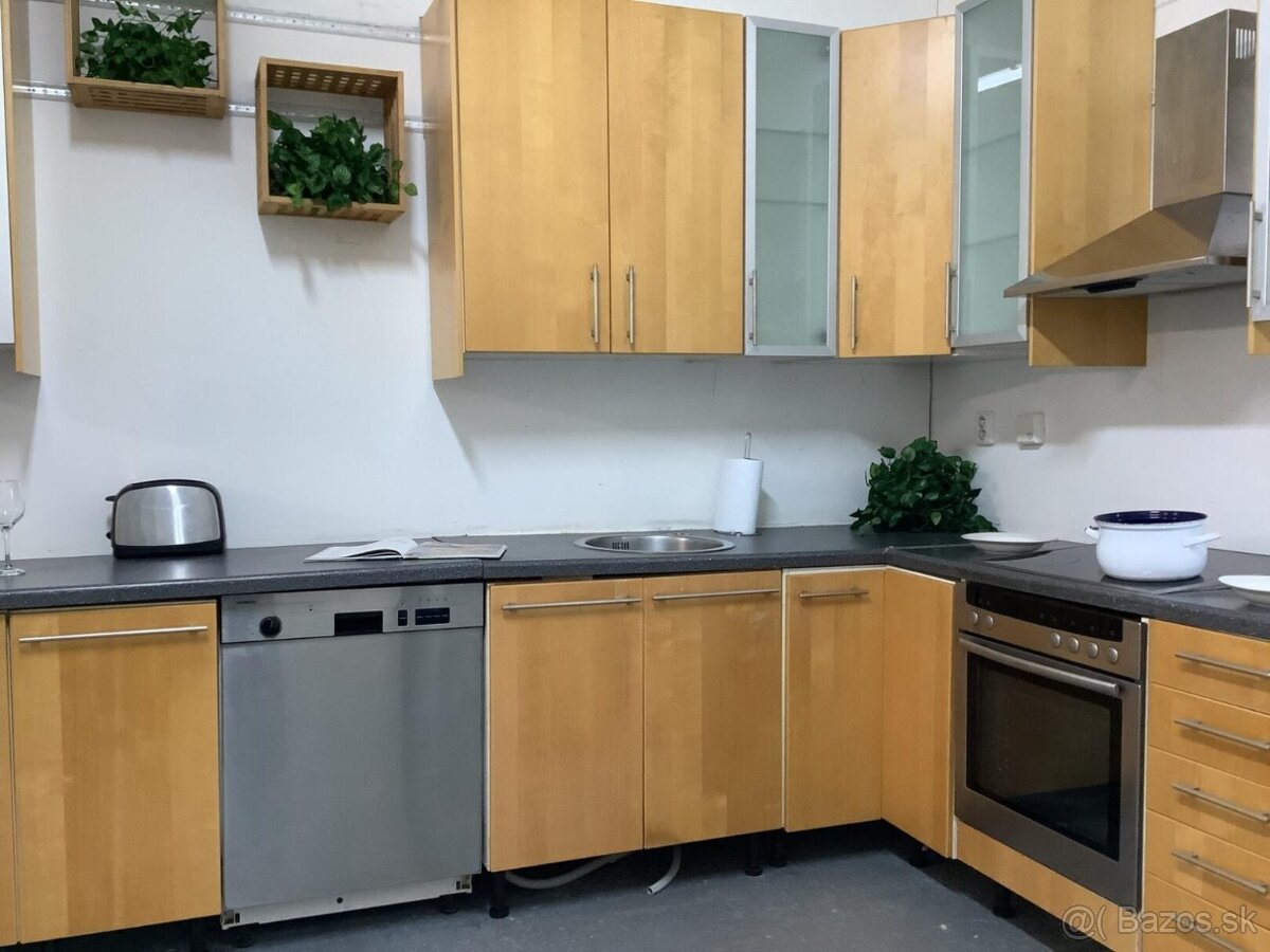 Nadčasová kuchyňa GRÉTA - 6