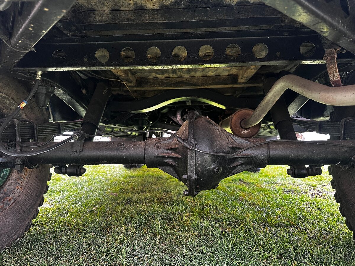 Predám uaz 469 - 6
