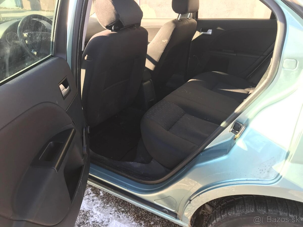 Predám Ford Mondeo MK 3 1.8 benzín - 6