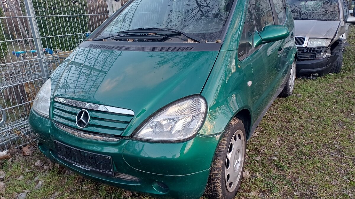 A MERCEDES W168 140 BENZÍN - 6