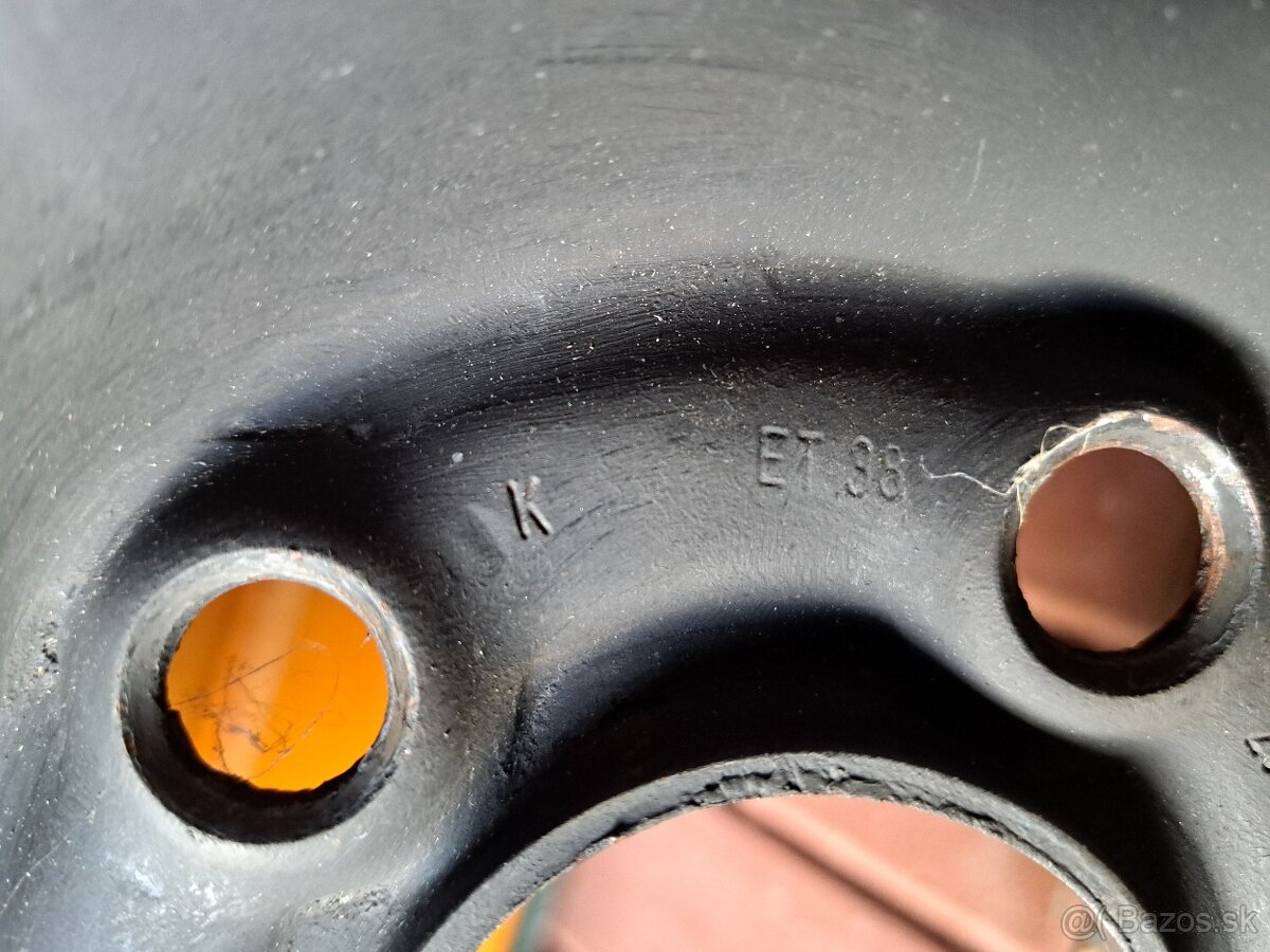 Plechové disky 5x100 R15 + puklice Sparco.. - 6